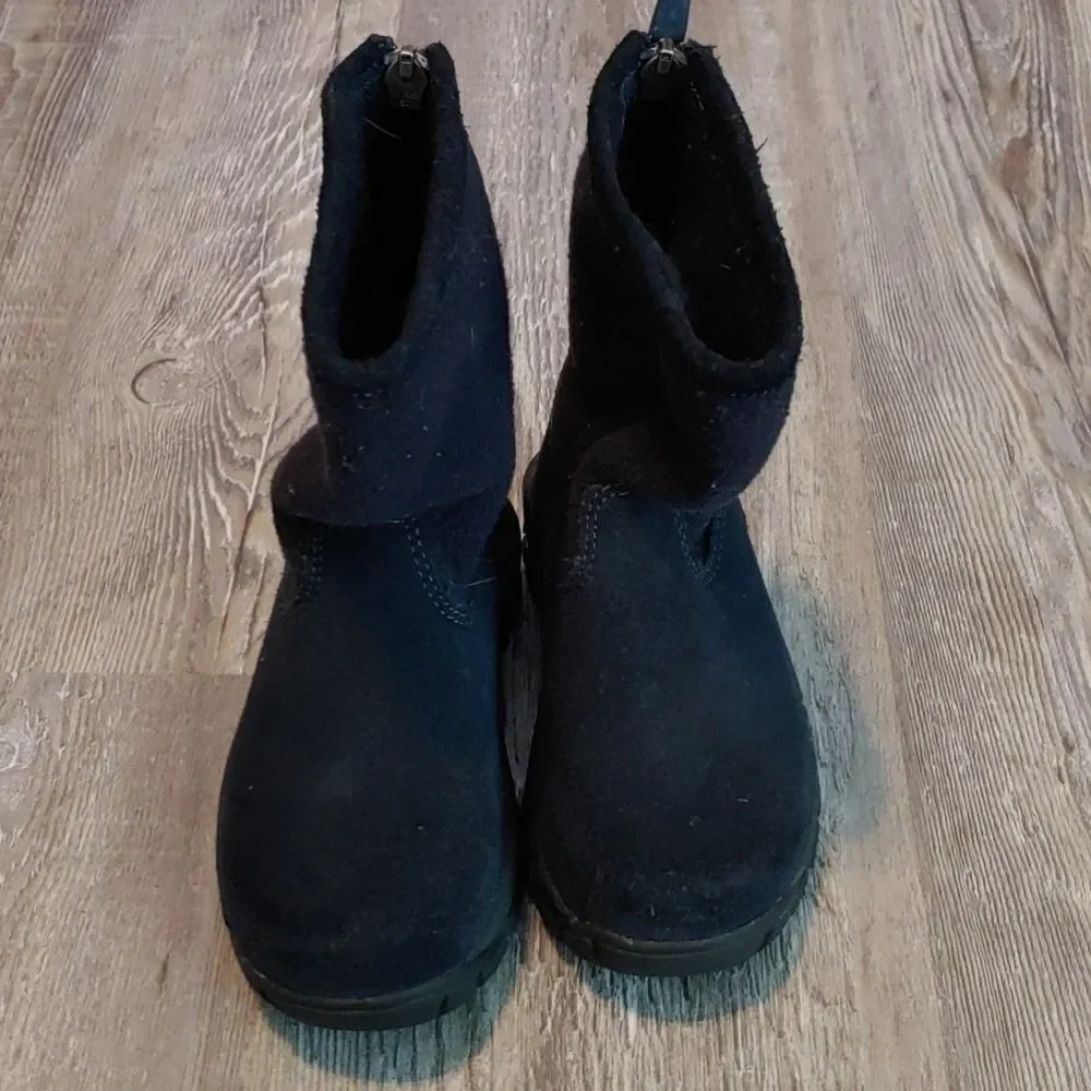 Lands End black lined snowboots Sz 9